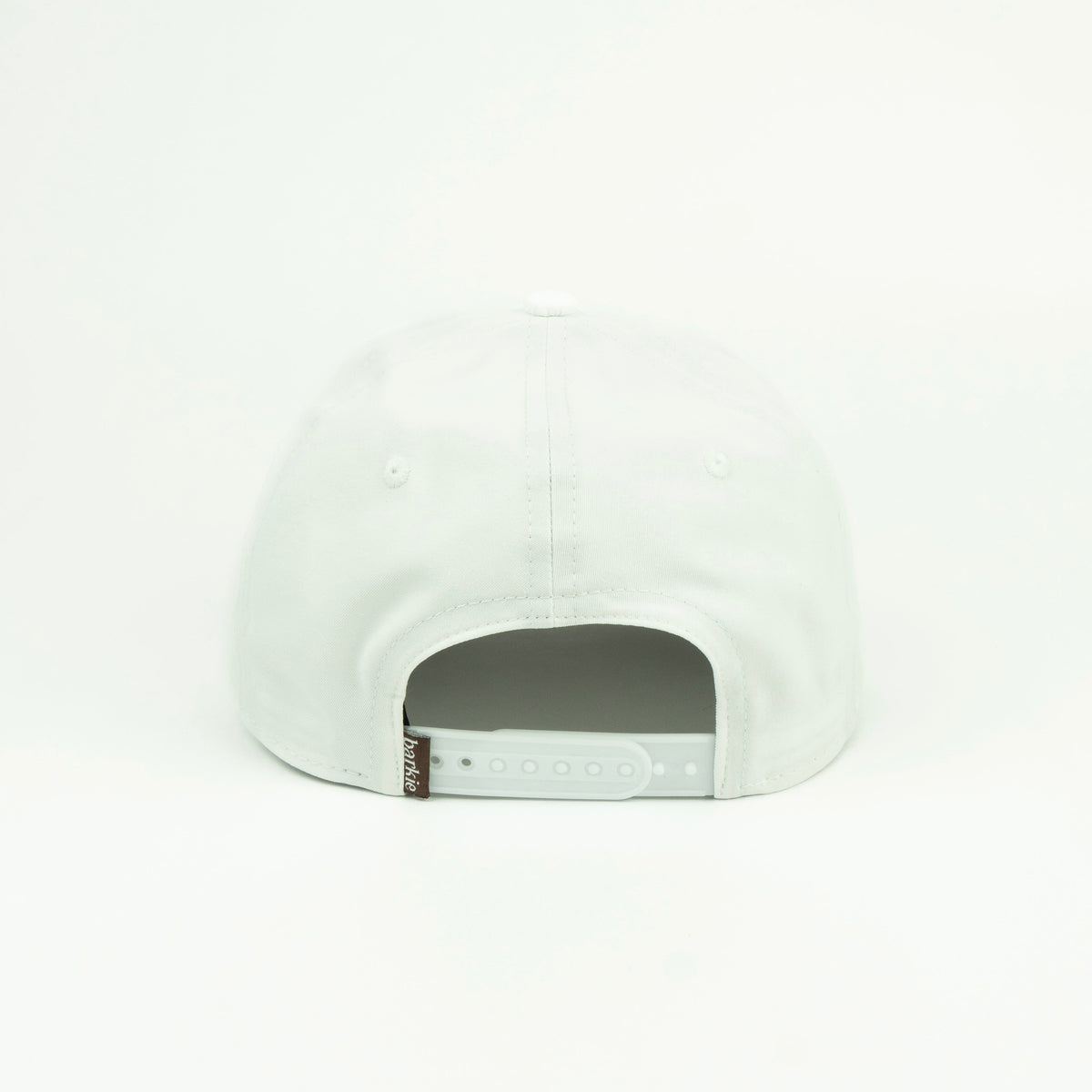 Bear rope hat in white, 5-panel, back view | White / 5 Panel